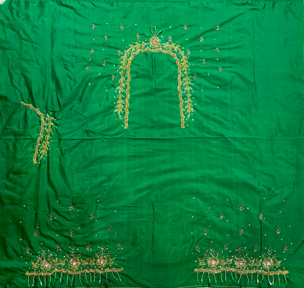 Premium Handcrafted Maggam Work Blouse – Long Tassels & Short Border
