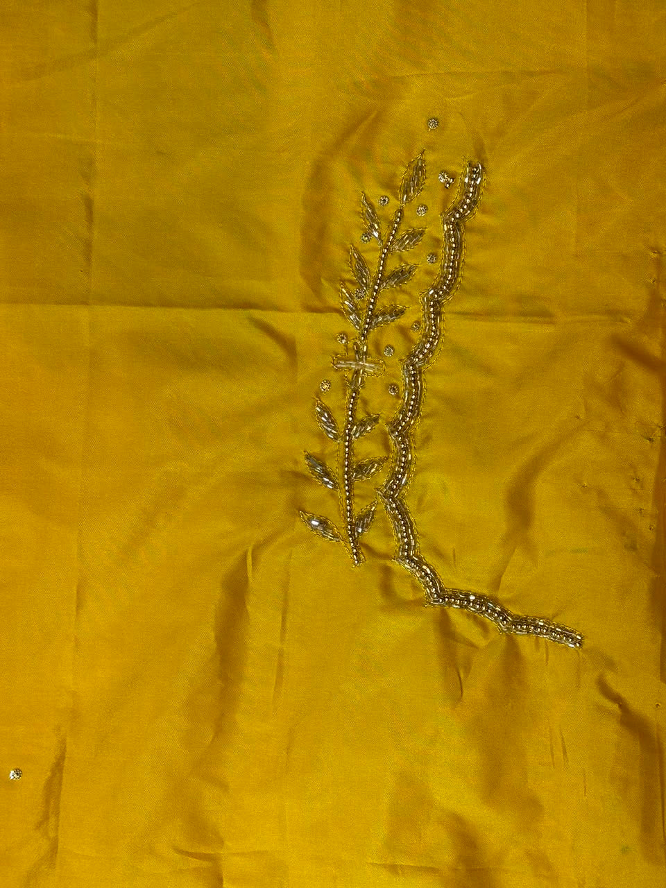 Premium Handcrafted Maggam Work Blouse – Long Tassels & Short Border
